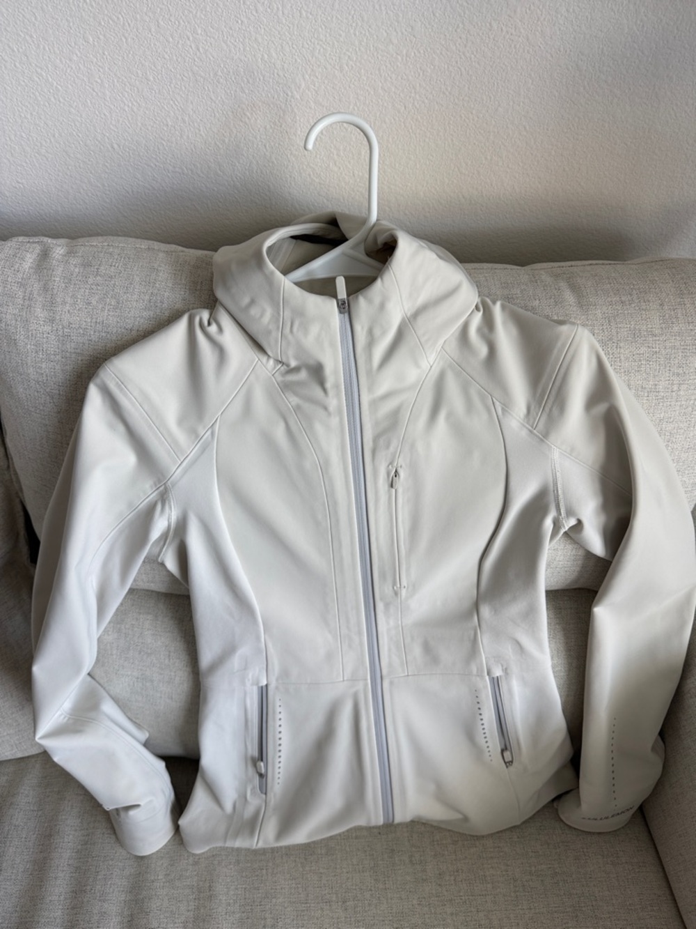lululemon athletica Cross Chill White Hooded Softshell Jacket